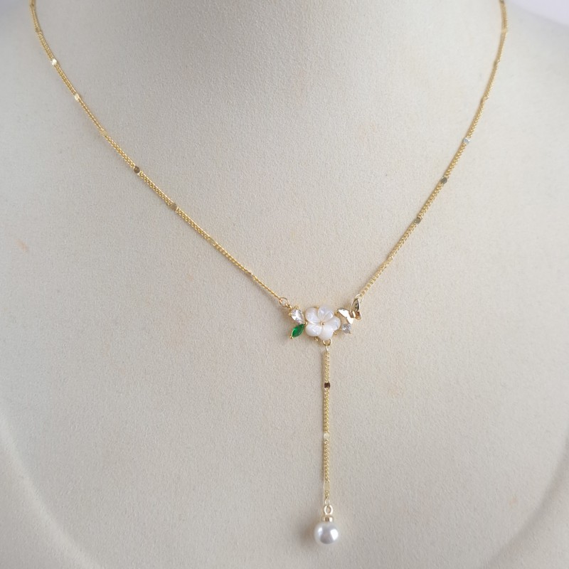 گردنبند شکوفه سفید آویز مروارید