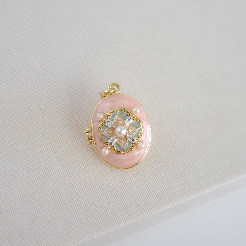 لاکت بیضی مروارید ریز میناکاری صورتی*