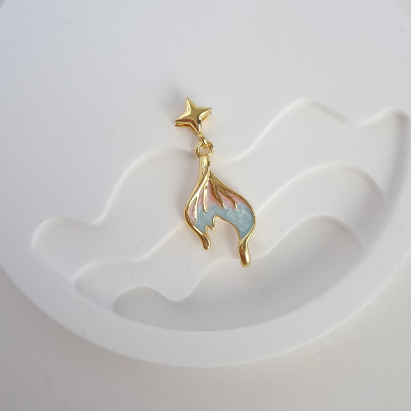 آویز بدون زنجیر ستاره