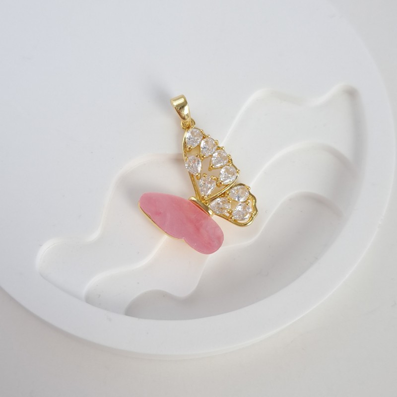 آویز بدون زنجیر پروانه نگین دار صورتی