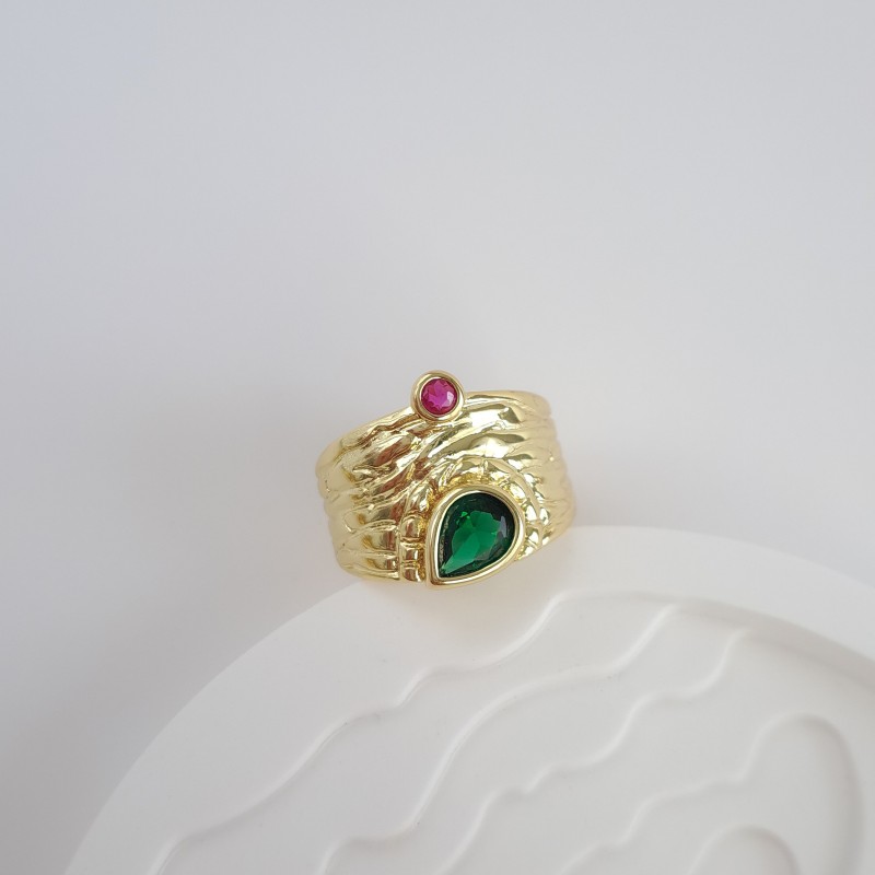 انگشتر وینتیج اروپایی نگین اشکی سبز و قرمز*