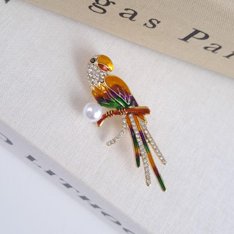 سنجاق لباس طوطی*