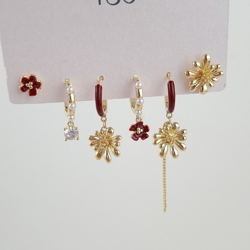 پک گوشواره شش عددی گل قرمز*