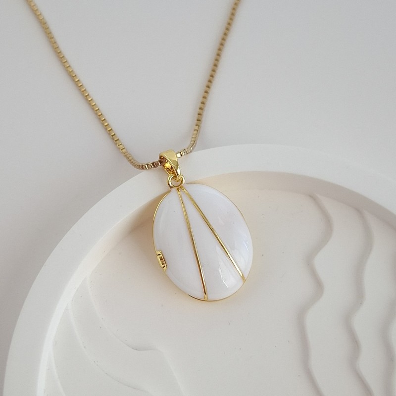 گردنبند لاکت میناکاری سفید*