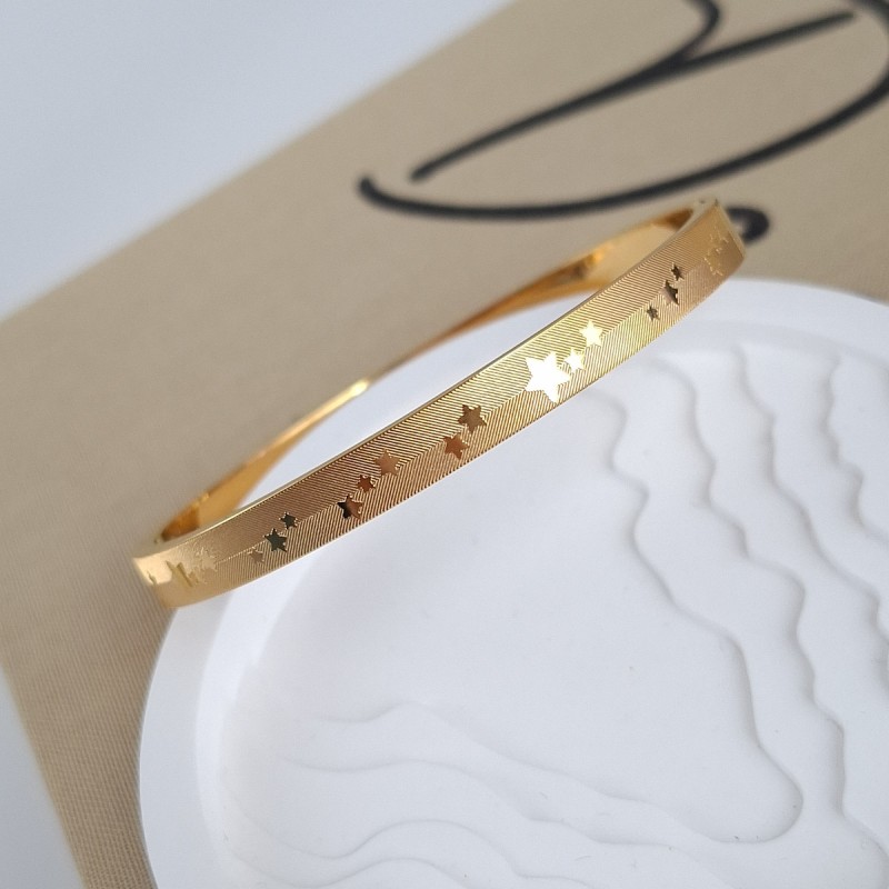 دستبند استیل پهن با طرح ستاره*