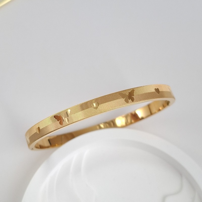 دستبند استیل پهن با طرح پروانه  *