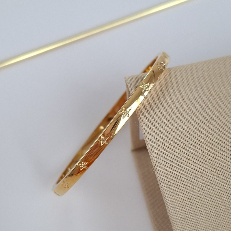 دستبند استیل براق با طرح ستاره  *