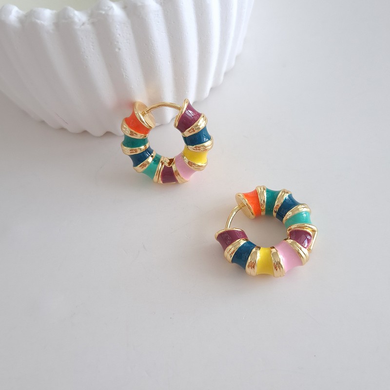 گوشواره هفت رنگ حلقه‌ای