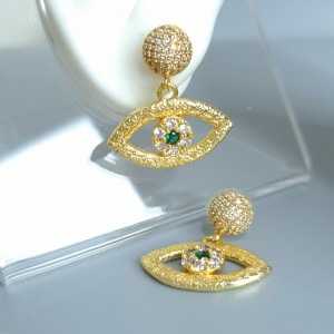 گوشواره چشم نگین سبز