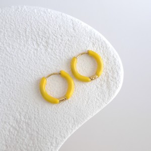 گوشواره حلقه استیل میناکاری ظریف زرد