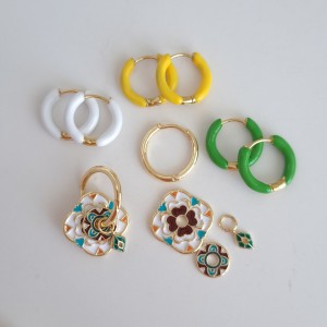 گوشواره حلقه استیل میناکاری ظریف سبز