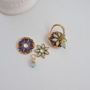 گوشواره واشری  زرشکی آویز دار