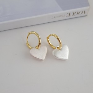 گوشواره کره ای قلب دو رنگ