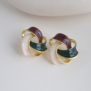 گوشواره سه رنگ  زرشکی سبز