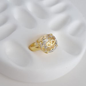 انگشتر نگین دایره شفاف ولنتینو*