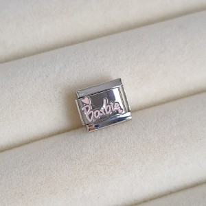 چارم نومینیشن نوشته‌ی باربی پایه نقره‌ای *