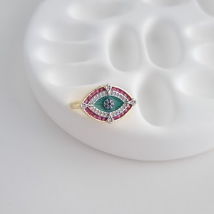 انگشتر چشم سبز و صورتی