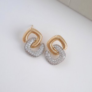 گوشواره دو رنگ مربعی کپی طلای برند MERS