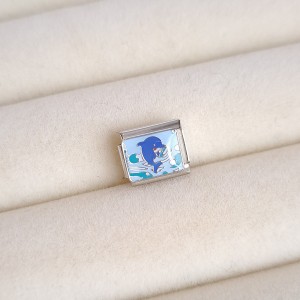 چارم نومینیشن دلفین بازیگوش *