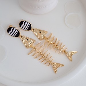 گوشواره ماهی شیک از برند زارا