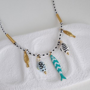 گردنبند نخی چارم ماهی بلند
