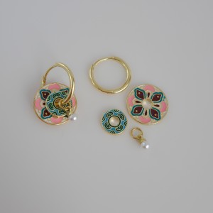 گوشواره واشری اویز مروارید صورتی آبی