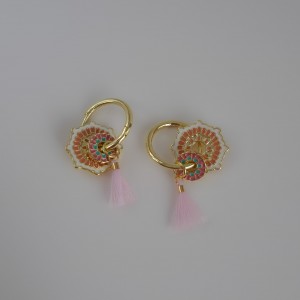 گوشواره واشری دایره نارنجی و صورتی با آویز نخ صورتی