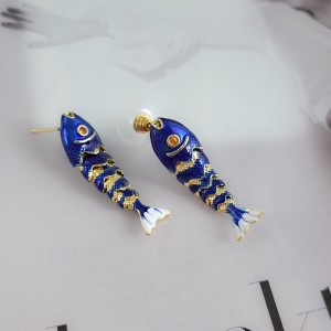 گوشواره میناکاری ماهی آبی