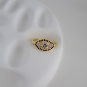 انگشتر چشم تمام نگین شفاف ظریف