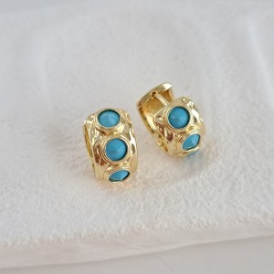 گوشواره حلقه‌ای طلایی با نقطه‌های آبی*