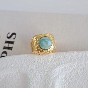 انگشتر مربعی سنگ