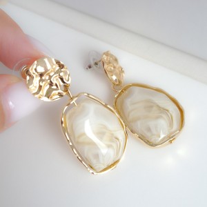گوشواره طرح سنگ*