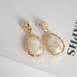 گوشواره طرح سنگ*