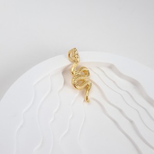 آویز بدون زنجیر مار