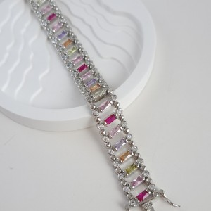 دستبند طرح طلای نقره‌ای باگت رنگی*