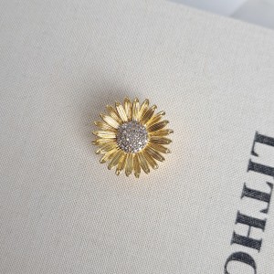 کاور دکمه گل آفتاب گردان*