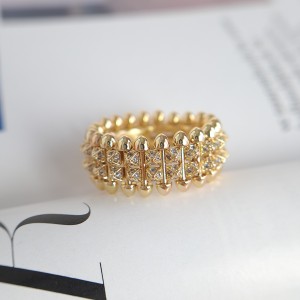 انگشتر Clash کارتیه دولاین