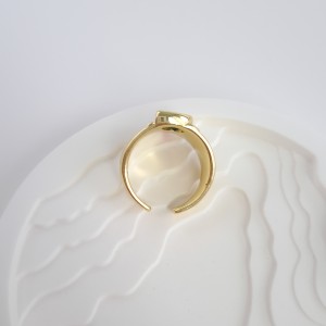 انگشتر وینتیج اروپایی نگین اشکی سبز و قرمز*