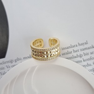 انگشتر کارتیه*