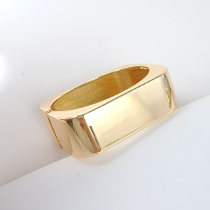 دستبند مربعی آینه‌ای فشن روکش طلا*