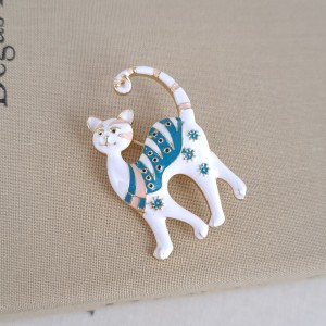 سنجاق لباس گربه*