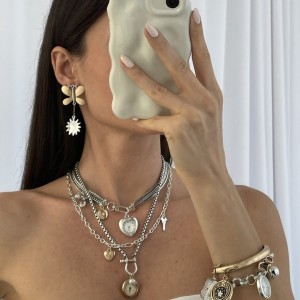 گردنبند سه تایی نقره ای طرح ساعت  زارا  *