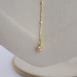 گردنبند آویز بلند مثلث فول نگین