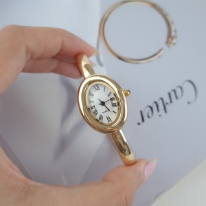 ساعت طرح کارتیه دستبندی صفحه سفید