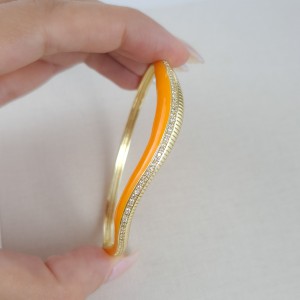 دستبند موج طرح طلا میناکاری نارنجی *