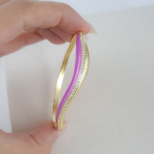 دستبند موج طرح طلا میناکاری صورتی*