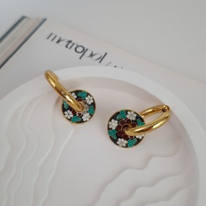 گوشواره وینتیج میناکاری مشکی گل سفید*