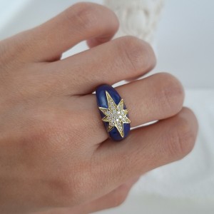 انگشتر ستاره نگین دار