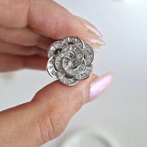 کاور دکمه گل تمام باگت نقره ای *