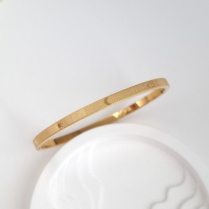 دستبند استیل با طرح ابر و ماه و خورشید    *